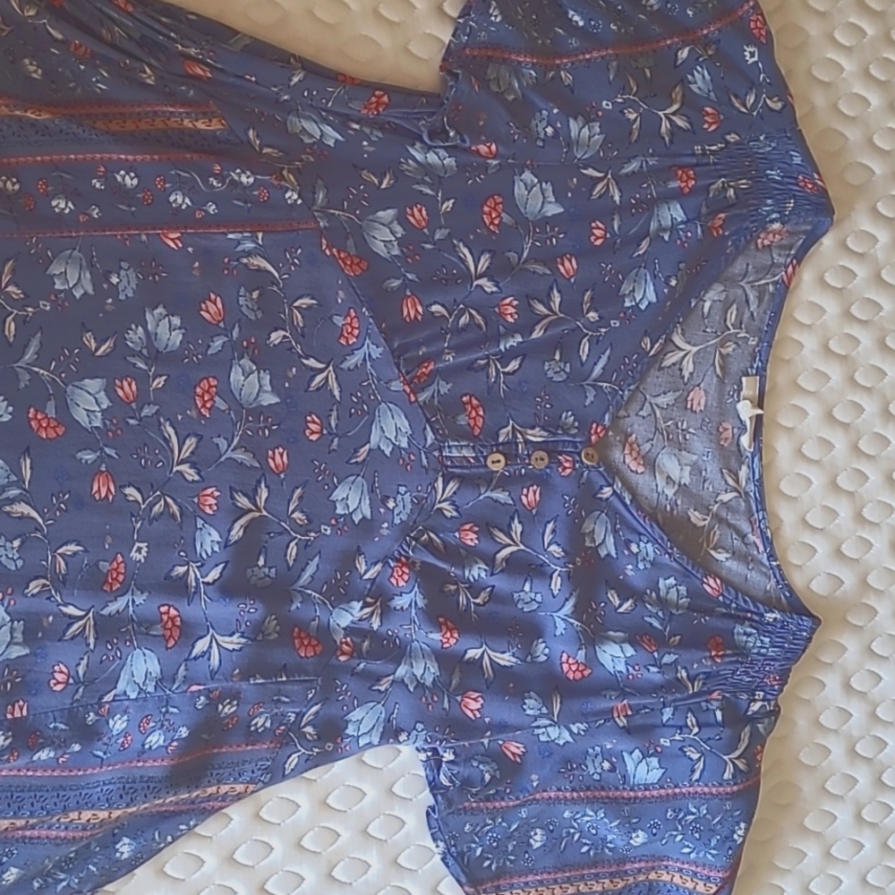 Womens tunic - Picture 2 of 5